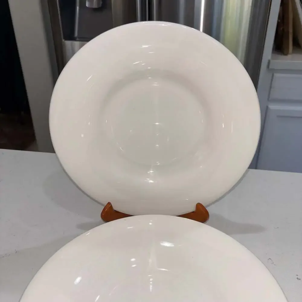 Pottery Barn Sausalito Ivory Rimmed Pasta Bowls, Set of 4
